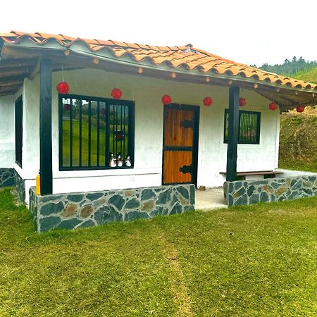 La Colina Magik Villa Guarne Exterior foto